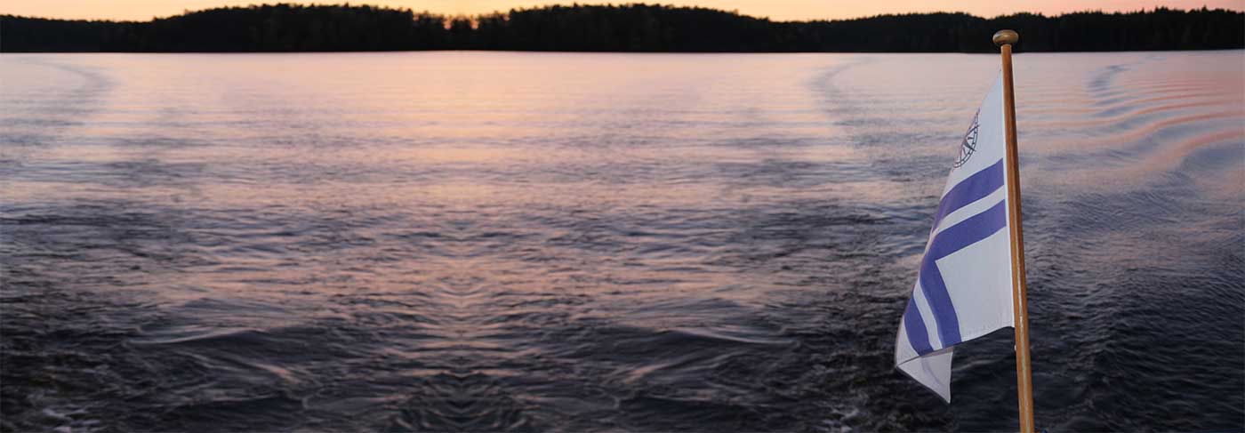 jarvimaisema veneen perasta